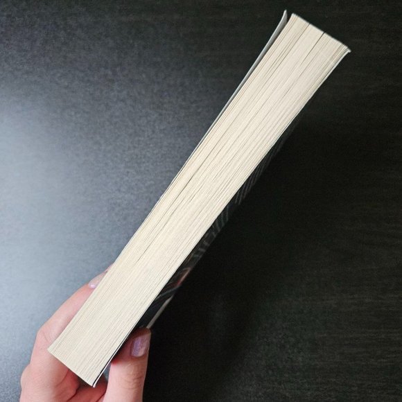 4/$20 Monument 14 by Emmy Laybourne - Paperback - Picture 4 of 5